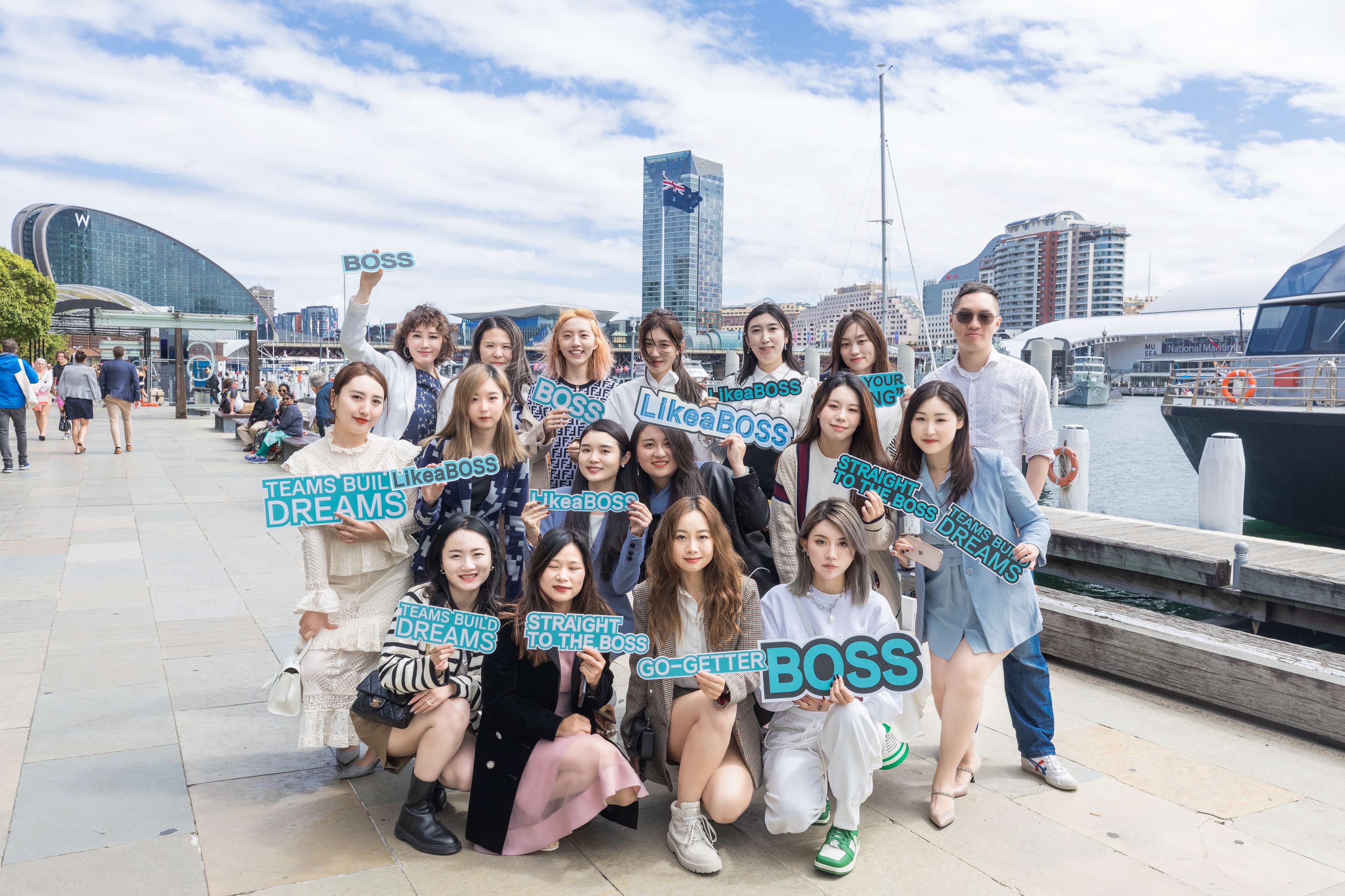 Localized Content Creation that Bridges Cultural Gaps